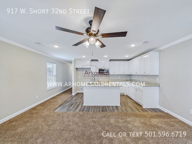 Photo - 917 W Short 32nd St