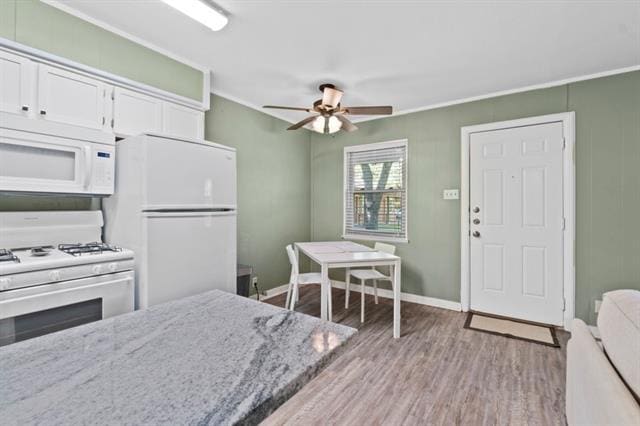 Photo - 601 W College St Unit 3