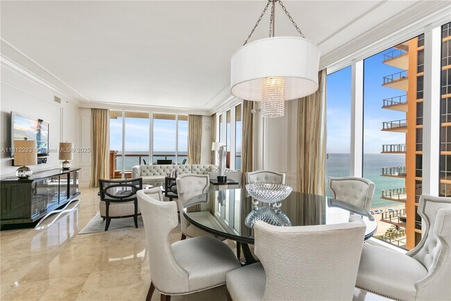 Photo - 17875 Collins Ave Unidad 1706