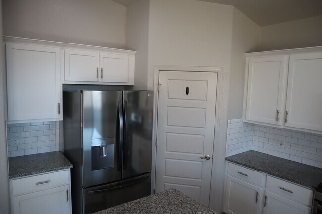 Photo - A Home You Have To See To Believe!!!