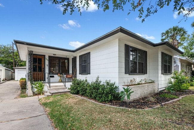 Photo - 306 Naples St Unit ID1406937P