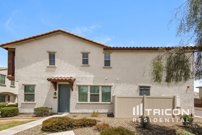 Building Photo - 12586 W Roy Rogers Rd Rental