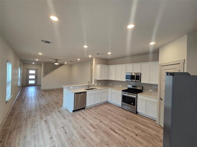 Photo - 2113 Daleside Ln