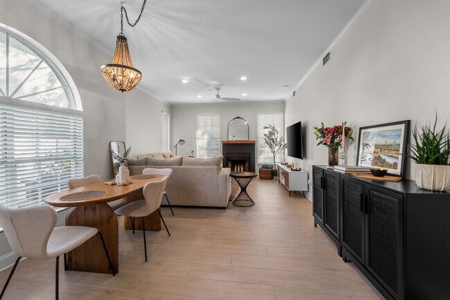 Photo - 607 S Glen Ave Unidad A