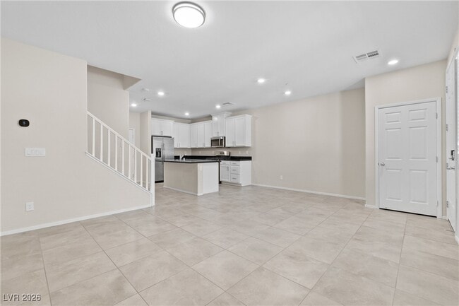 Photo - 6243 Milford Sound St