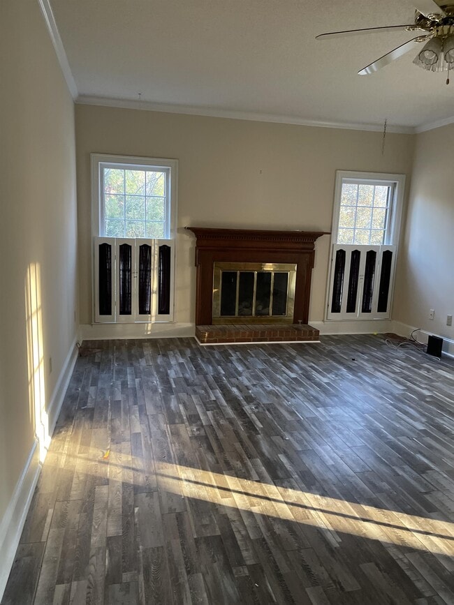 Photo - 163 Bent Tree Dr