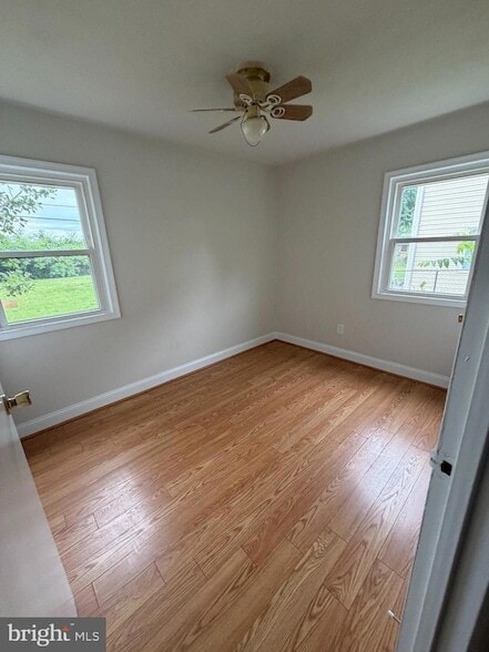 Photo - 163 Scott Dr