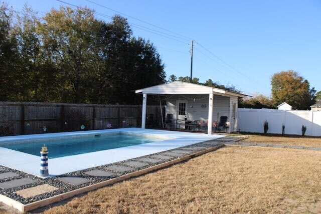 Photo - 234 Beckingham Dr