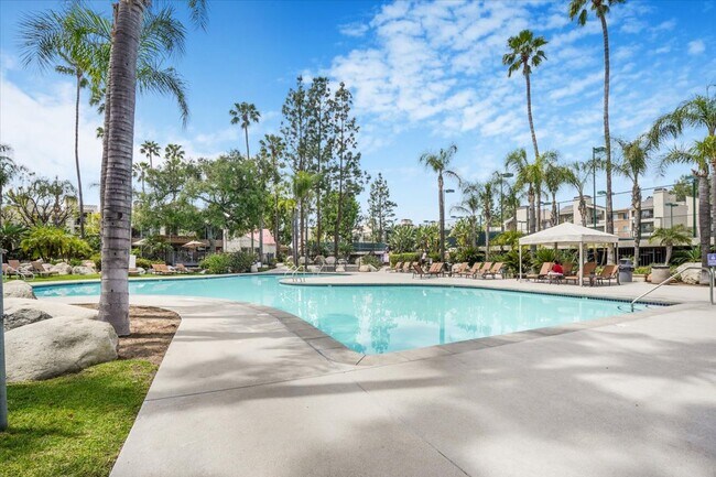 Photo - 21500 Burbank Blvd Townhome