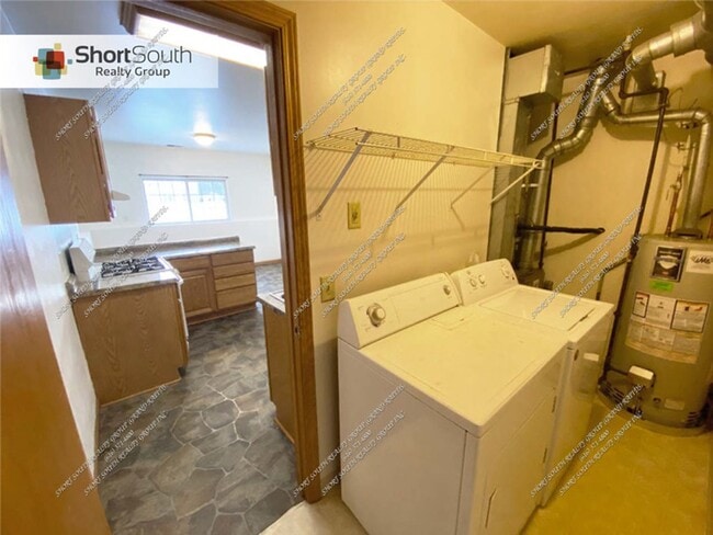 Photo - 4 bed 2 bath Single Family Home