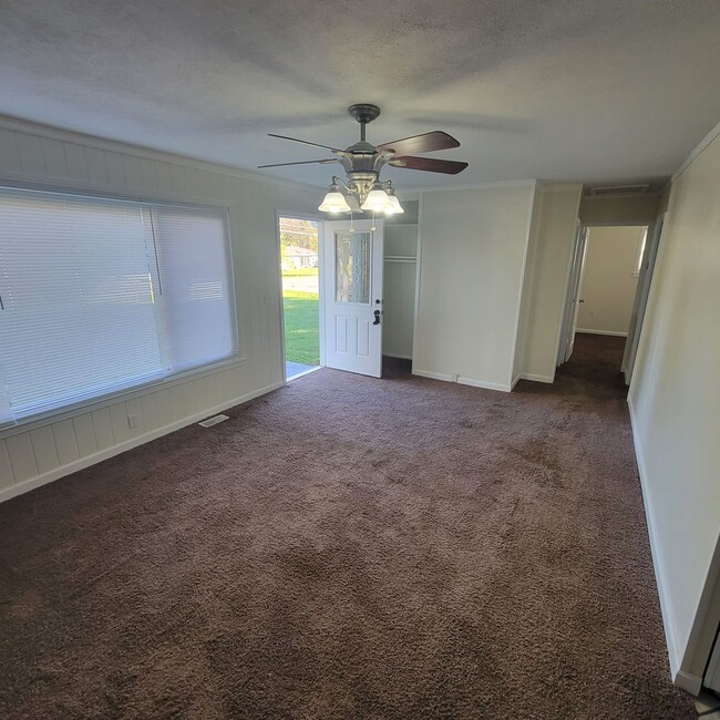 Photo - 3/1 Single Family Home- Cookeville City Li...