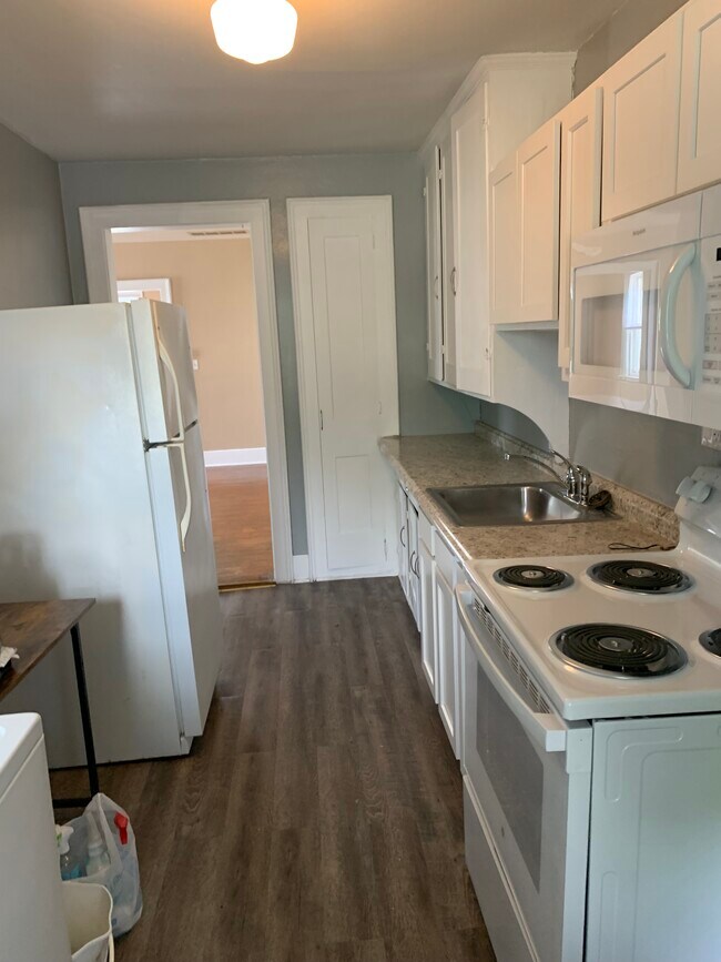 Photo - 223 Main St Unidad 202