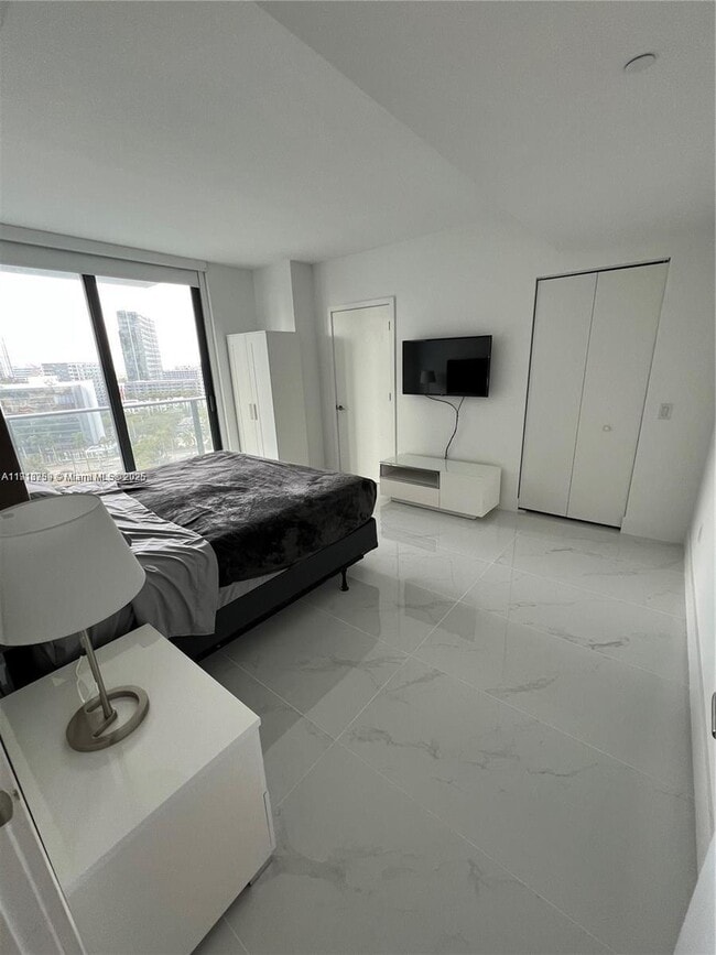 Photo - 501 NE 31st St Unit 1208