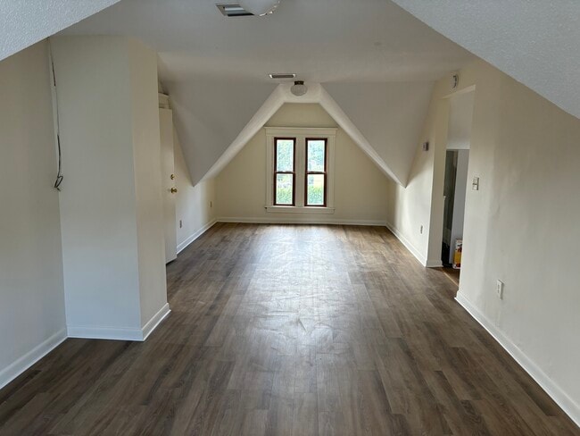 Photo - 1310 Stanley St Unit 3 rd floor