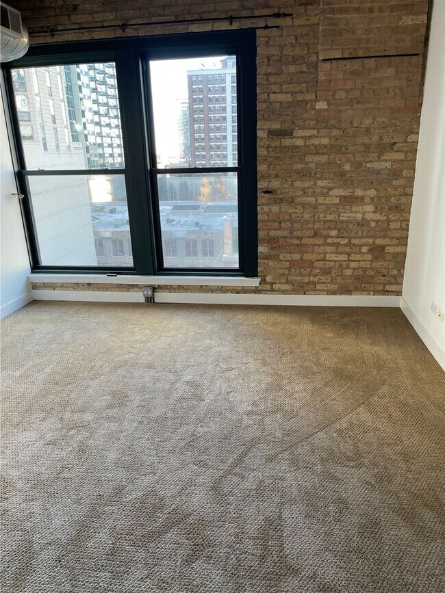 Photo - 411 W Ontario St Unit 603