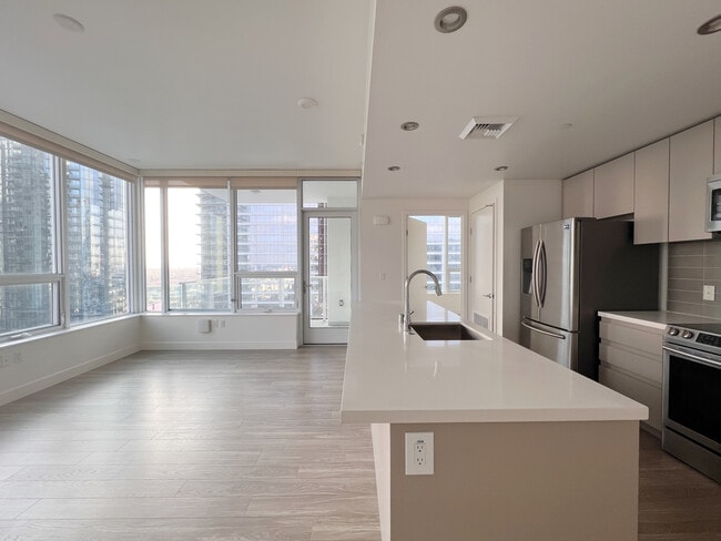 Photo - 1133 S Hope St