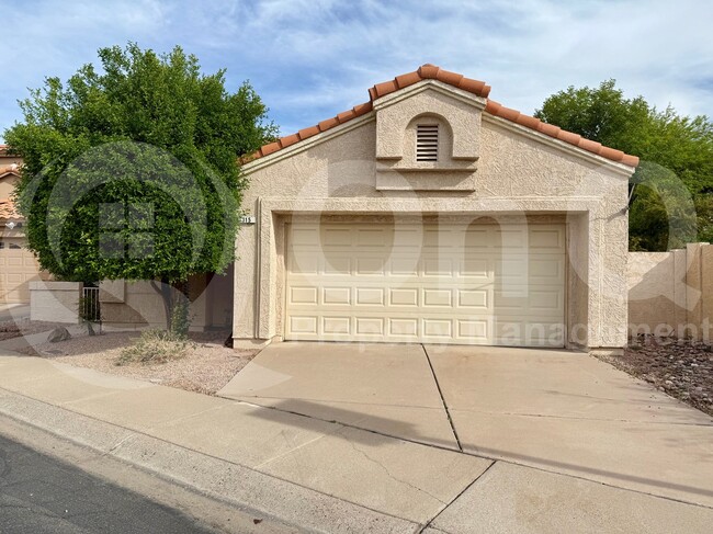 Photo - 315 W Marconi Ave Casa