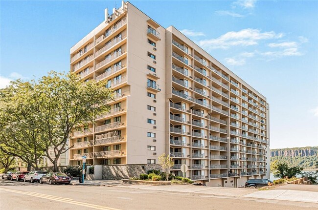 Photo - 1155 Warburton Ave Condo Unit 8Y