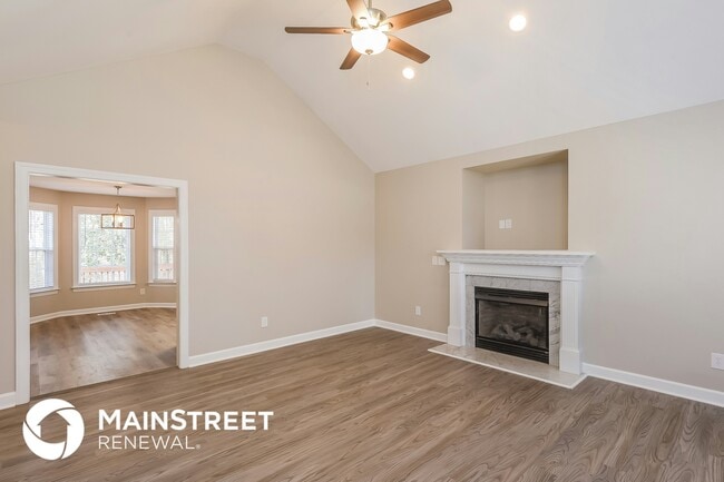 Photo - 332 Jared Dr