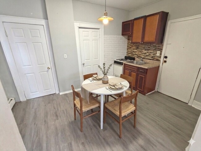 Photo - 115 Grafton Ave Unit 3