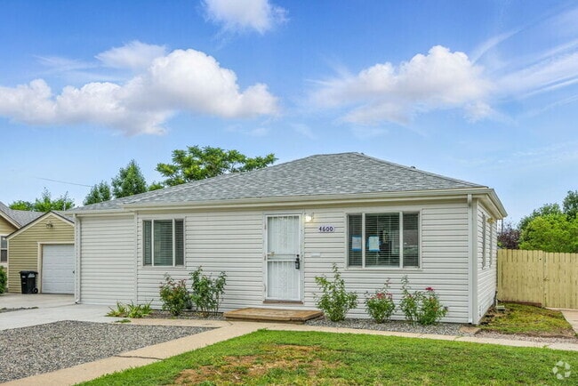 Building Photo - 4600 Zuni St Rental