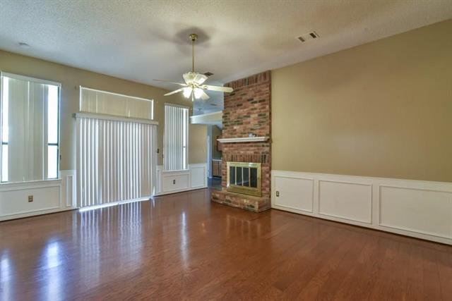 Photo - 5500 Silver Maple Dr