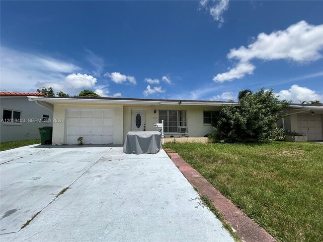 Building Photo - 5710 NW 64th Way