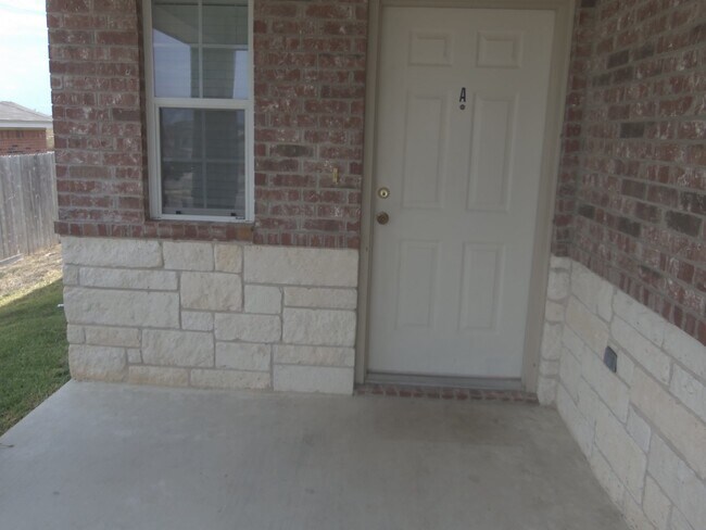 Photo - 2810 Windmill Ct Unidad A