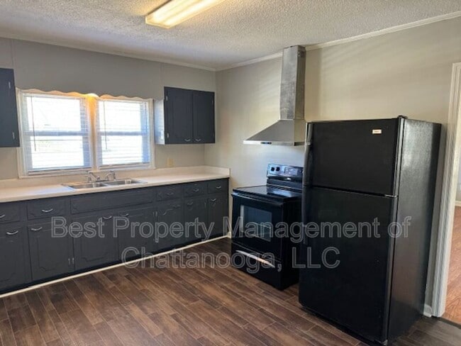 Photo - 1408 Armour Dr