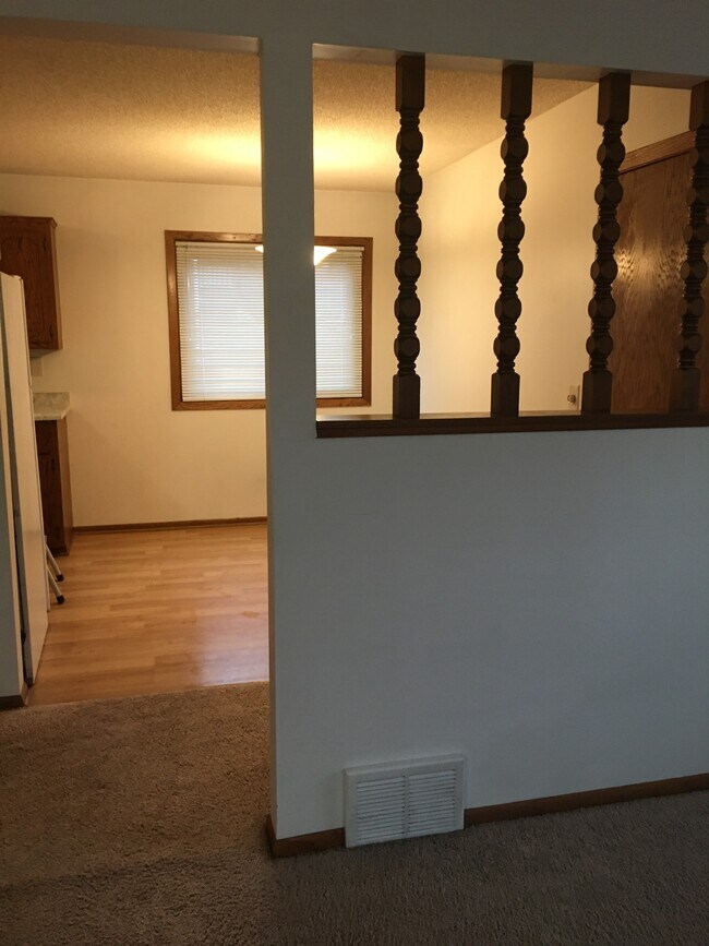 View to kitchen - 322 3rd Ave SE Unit 322