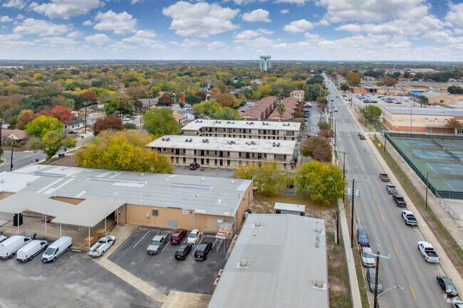 Contexto aéreo - Aristocrat Apartments