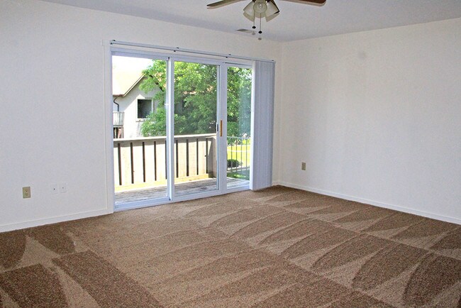 River Valley Manor Apartments
