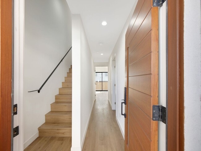 Photo - 1856 Redondo Blvd Unit 1856