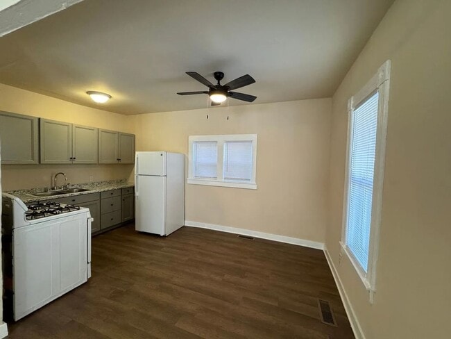 Photo - 910 Sahwatch St Unit 1