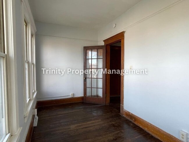 Photo - 103 Grove Ave