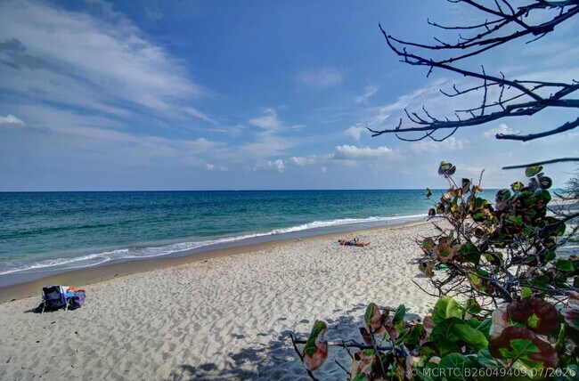 200 Ocean Trail Way Unit 109