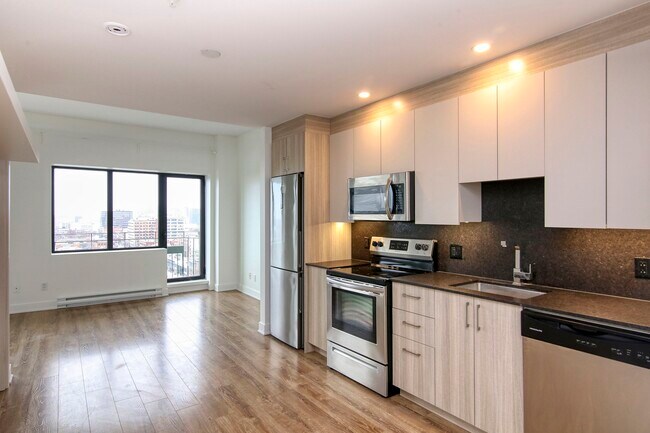 Photo - 30 Saint-Joseph Est Unit 1003