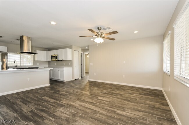 Photo - 1308 SE 32nd Terrace