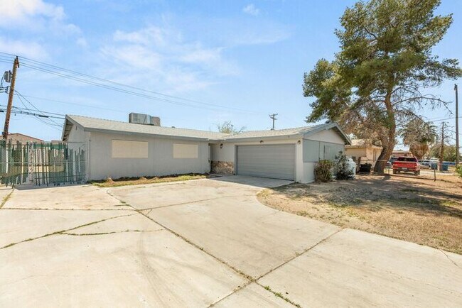 Photo - Charming Single-Story Home with No HOA & Attached 2-Car Garage