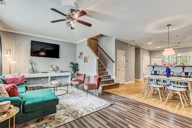 Photo - 125 Acapella Ave