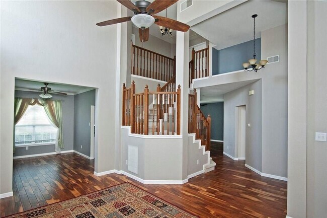 Photo - 2508 Centenary Dr