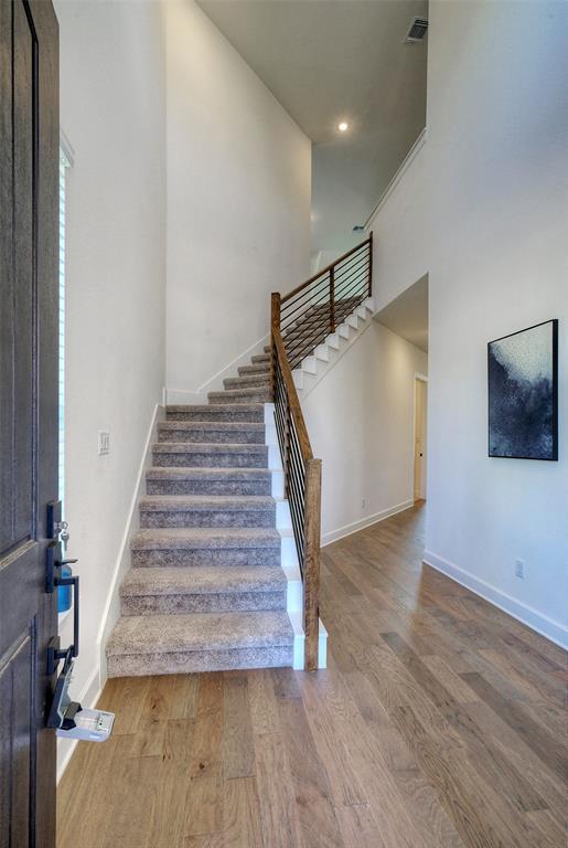 Photo - 245 Darley Oak Dr