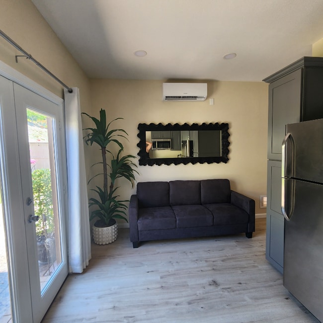 Photo - 1463 Lost Creek Rd