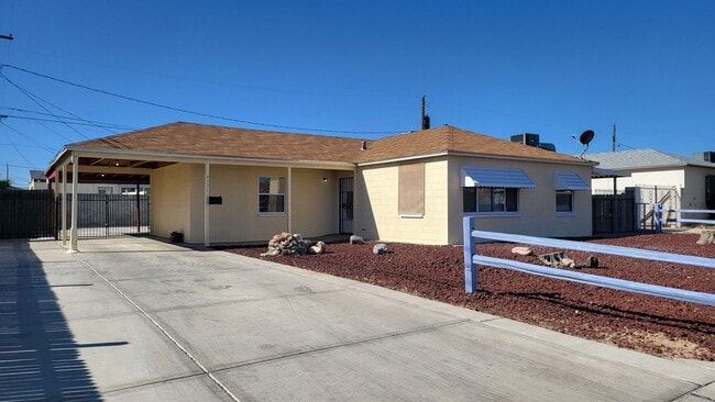 One Story House in Southwest - One Story House in Southwest