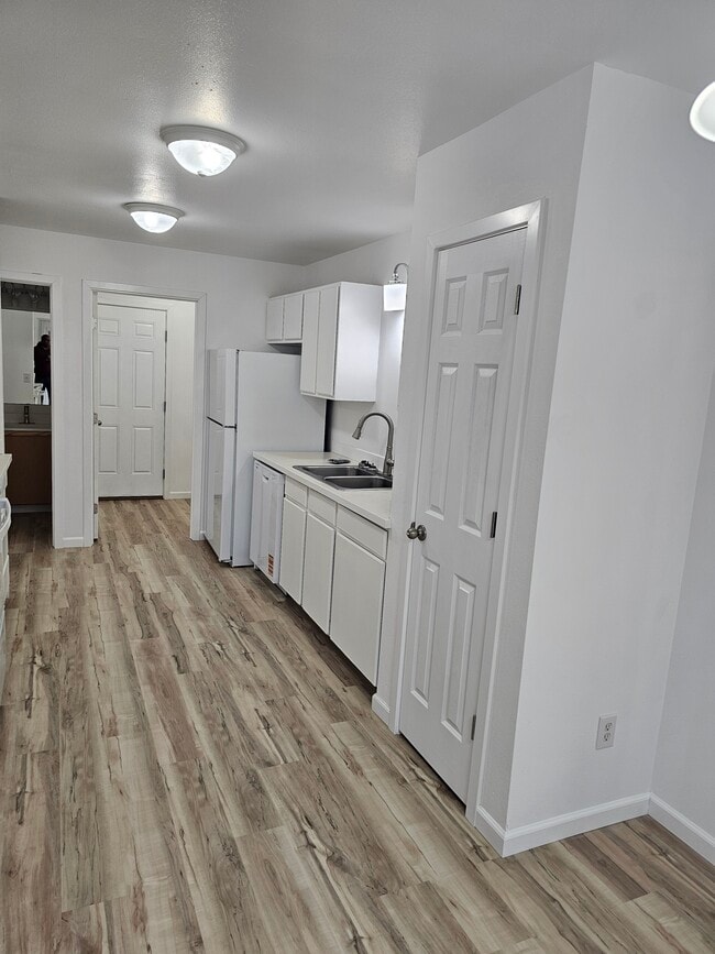 Photo - 2413 Conger Ave NW