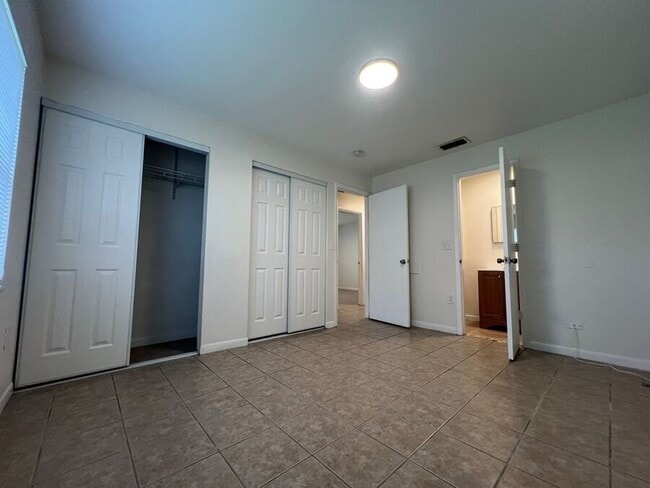 Photo - 312 E Tomlin St Unit 312