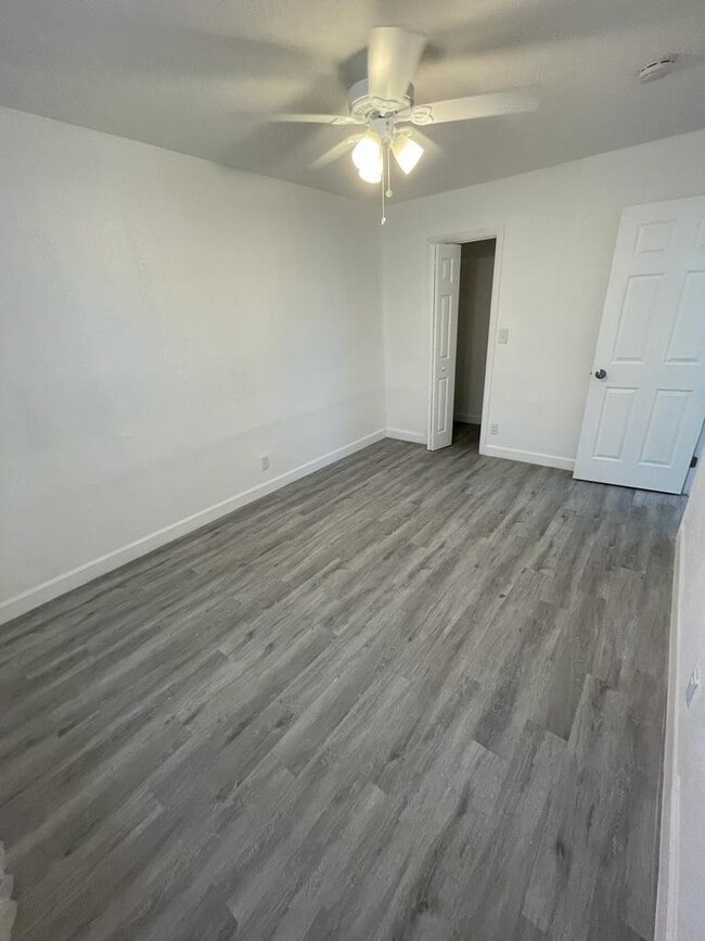 Photo - 2971 NW 11th St