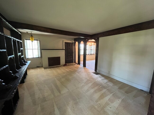 Photo - 3215 E 67th St