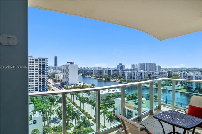 Building Photo - 2501 S Ocean Dr Unit 1535(AvailableSept 0