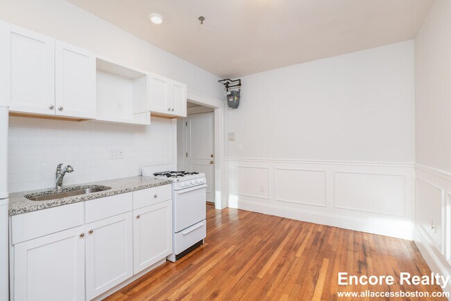 Photo - 49 Worthington St Unidad 28